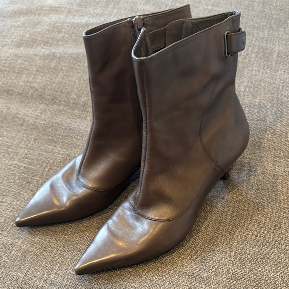 Nine West Grey Leather Ankle Boots